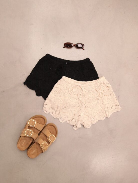 Short Crochet T/B Con Cordon En La Cintura
