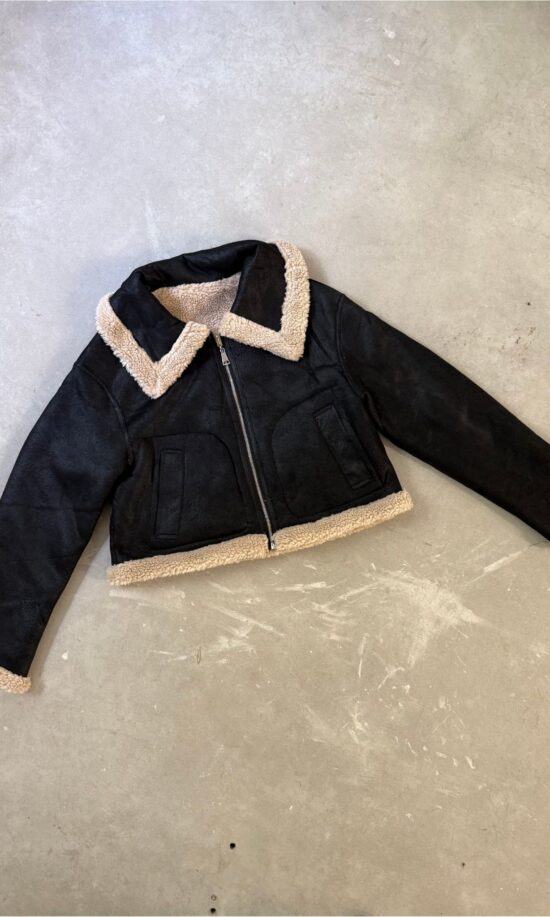 Gamulan Reversible Negro/Corderito Beige