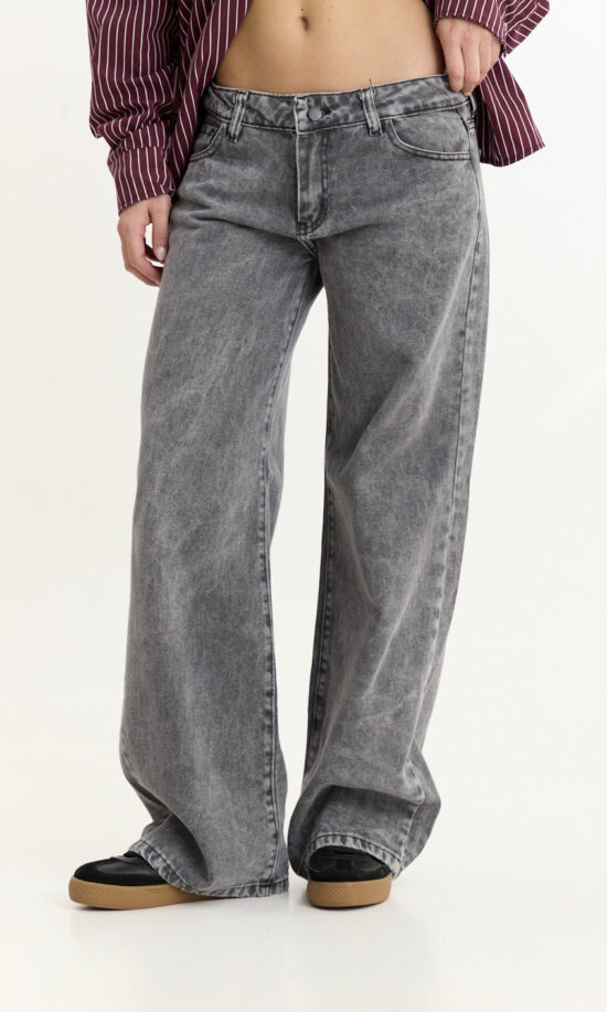Wide-Leg Gris Tiro Bajo Quebrado