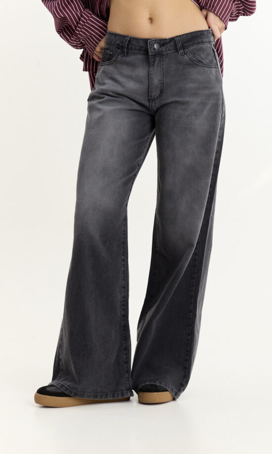 Wide-Leg Gris Tiro Medio Localizado Completo Bigotes Horizontales
