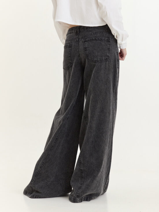 Palazzo Gris Claro Tiro Medio Recote Diagonal Ruedo