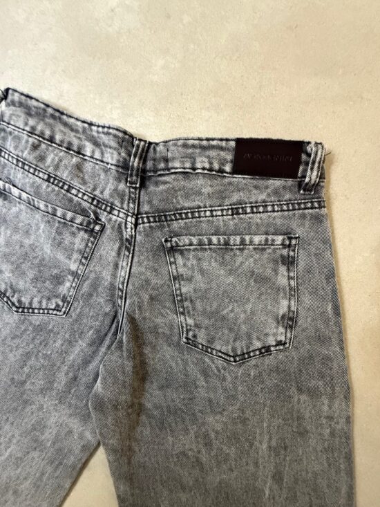 Wide-Leg Gris Tiro Bajo Quebrado