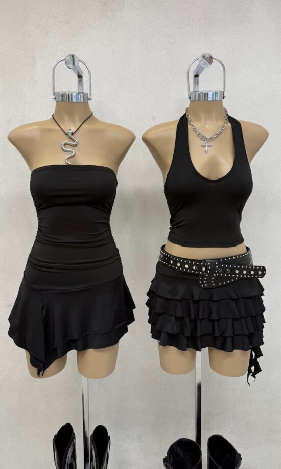 Vestido Strapless  Frunces Laterales Con Tajo