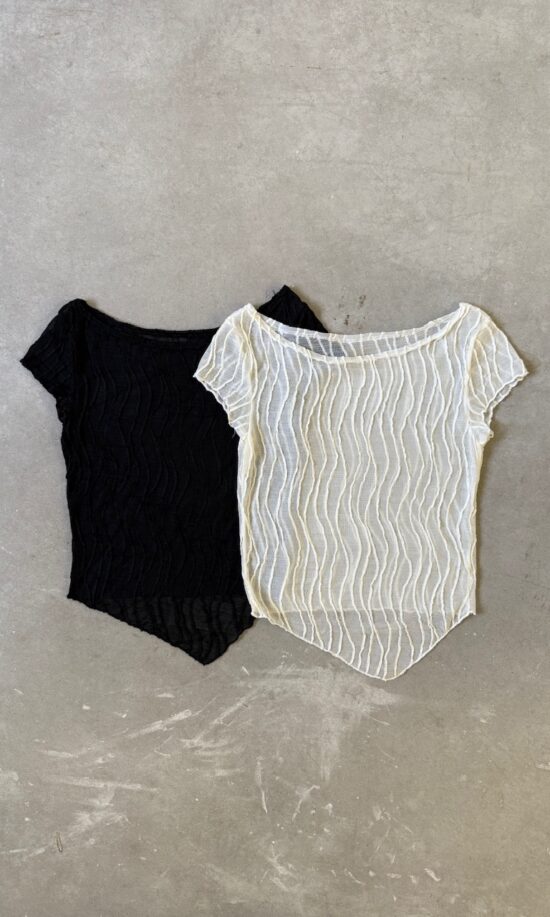 Top Cuello Bote Roulotte Wavy Tul
