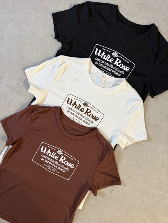 Remera Little White Rose