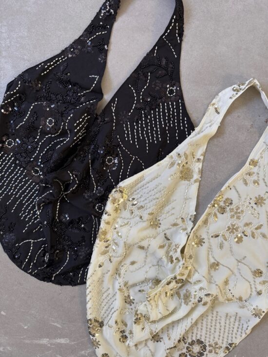 Top Buche Profundo con Bordado