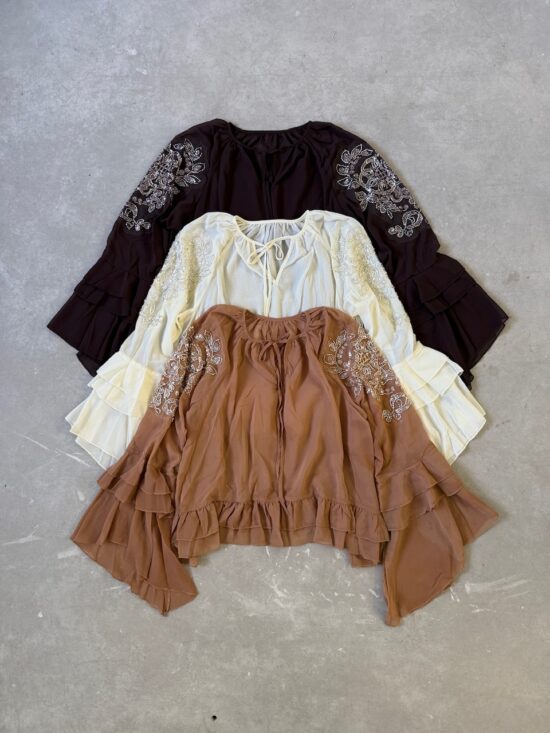 Blusa Paisana con Bordado y Vuelos
