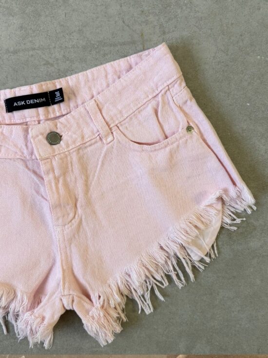 Short Rosa Claro Tiro Bajo Desflecado