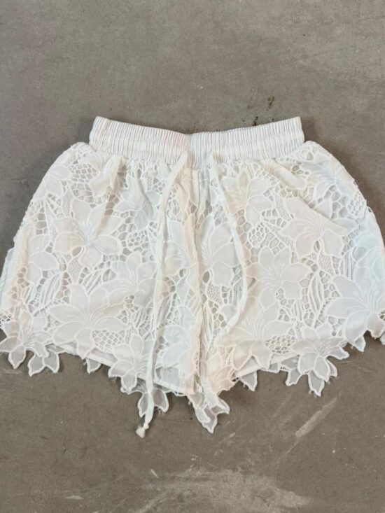 Short Flores Broderie Elastico en la Cintura