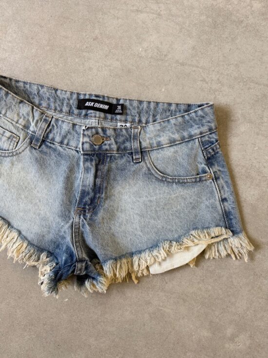 Short Óxido Tiro Bajo Desflecado