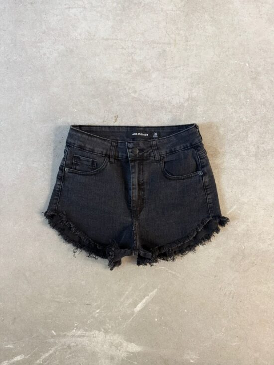 Short Negro Tiro Medio Stone Elastizado Desflecado