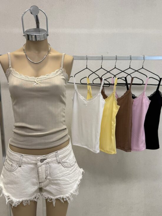 Musculosa Escote V Con Puntilla Morley