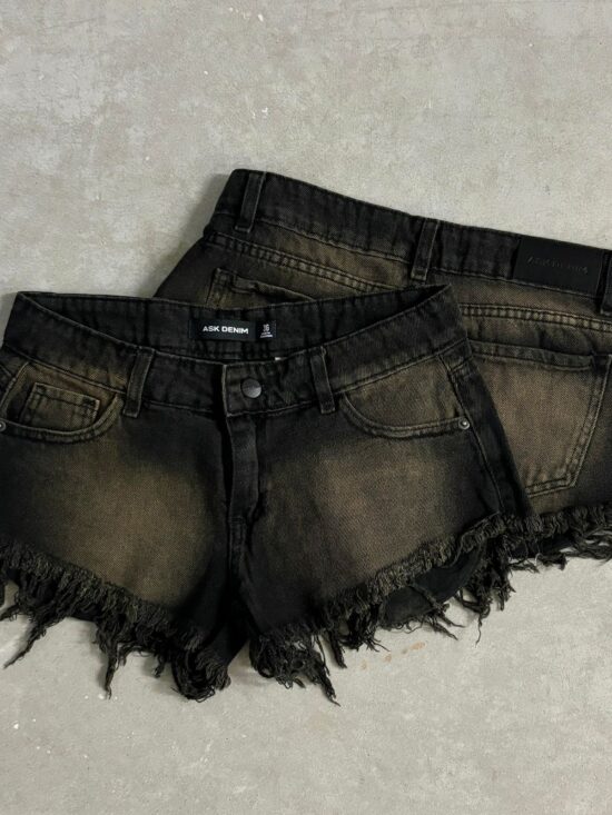 Short Negro Oxido Tiro Bajo Desflecado Localizado Fuerte