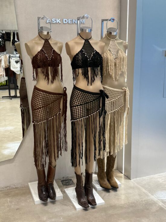 Conjunto Crochette Top Triangulo y Falda con Flecos