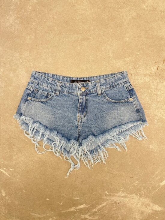 Short Azul Claro Tiro Bajo Desflecado Acid Quebrado