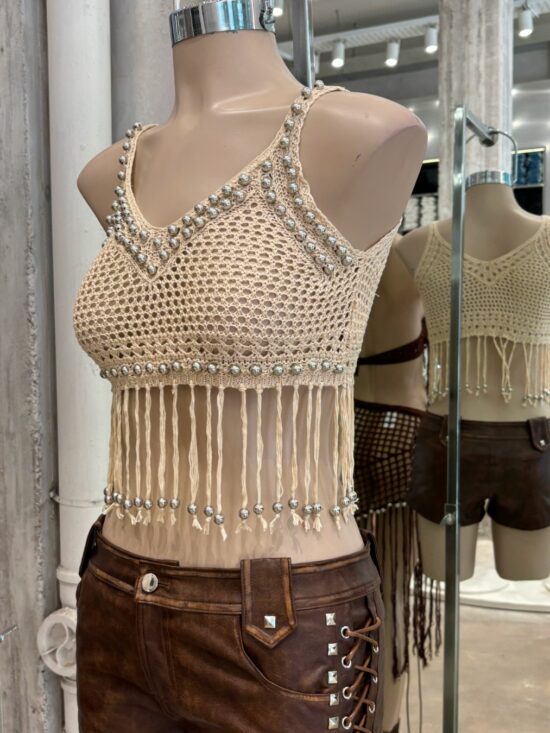 Musculosa Crochette con Tachas y Flecos