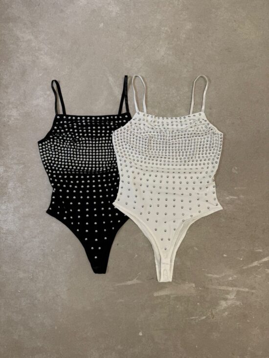 Body Escote Recto con Tiras Finas y Tachas