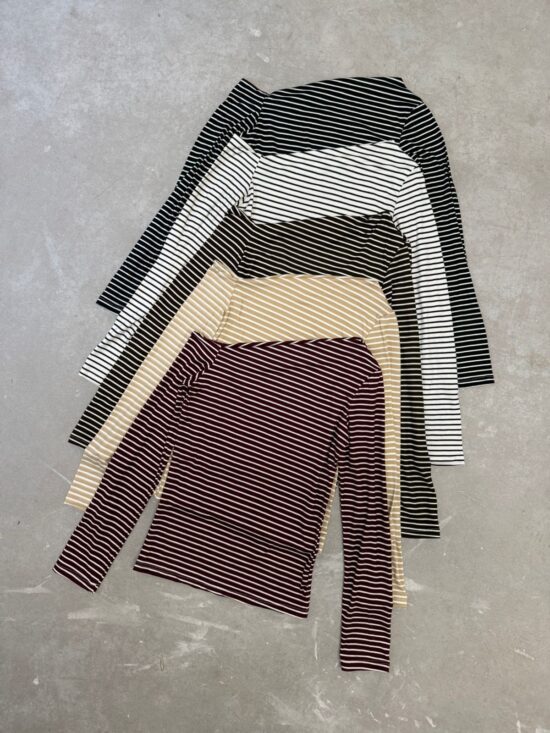 Remera M/L Hombro Descubierto Modal Soft Rayado