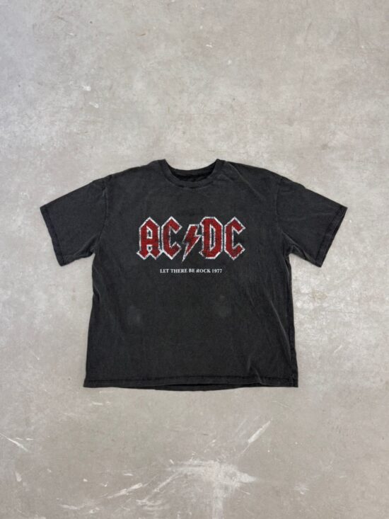 Remeron Nevado AC/DC Let There Be Rock 1977