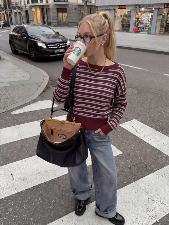 Sweater Rayado Con Puño Cuello Bote