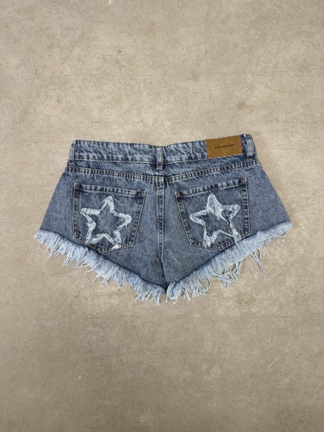 Short Celeste Tiro Bajo Desflecado Estrella Laser Bigotes