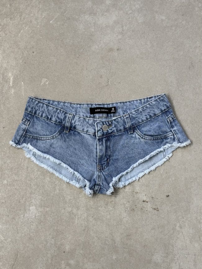 Micro Short Azul Claro Tiro Bajo Desflecado Acid