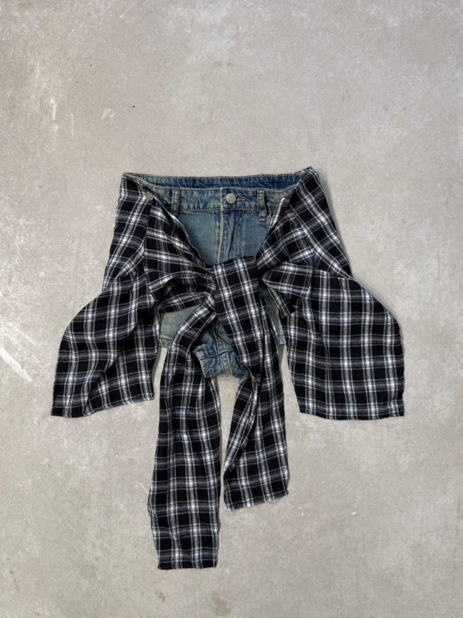 Short Tiro Medio con Tela cuadrille en la Cintura