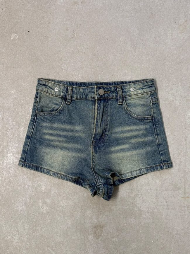 Short Tiro Medio con Tela cuadrille en la Cintura