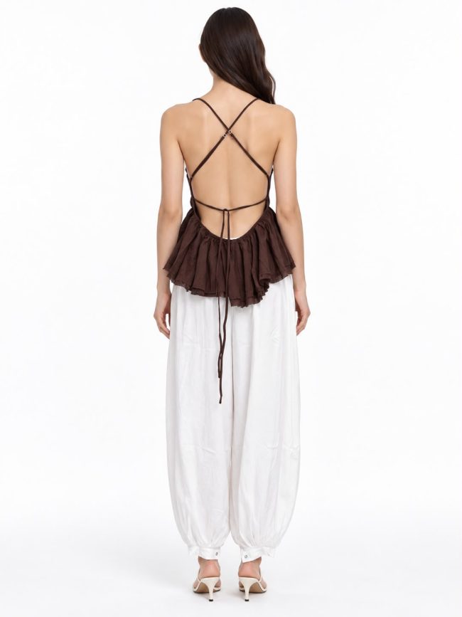 Top Musculosa Corte V Profundo con Piedritas y Volados